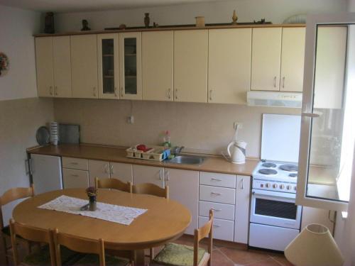 Тиват: Apartments Miana