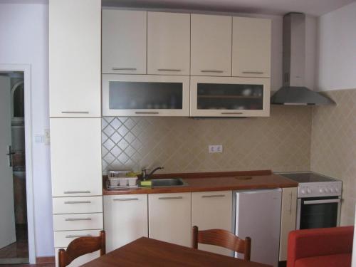 Тиват: Apartments Miana