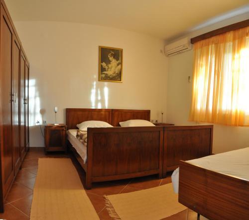 Тиват: Apartments Miana