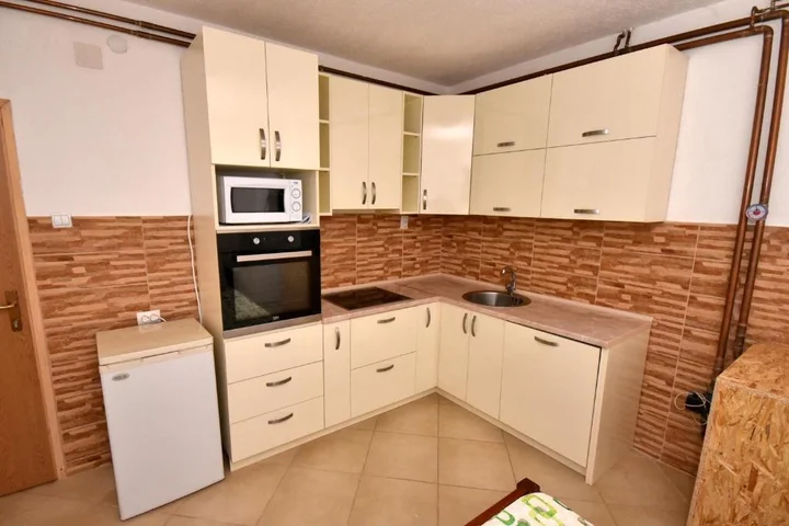 Сутоморе: Guest House Vukmarković