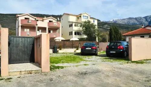 Тиват: Apartmani Bulajic