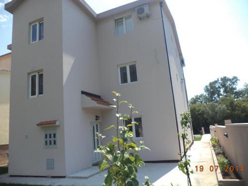 Тиват: Apartmani Bulajic