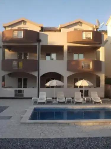 Тиват: Apartmani Bulajic
