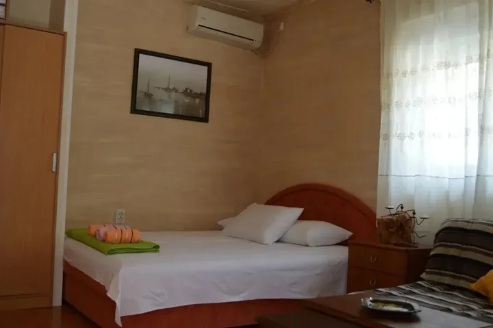 Тиват: Apartments Adžić