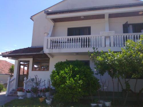 Ульцинь: Guesthouse Sinani