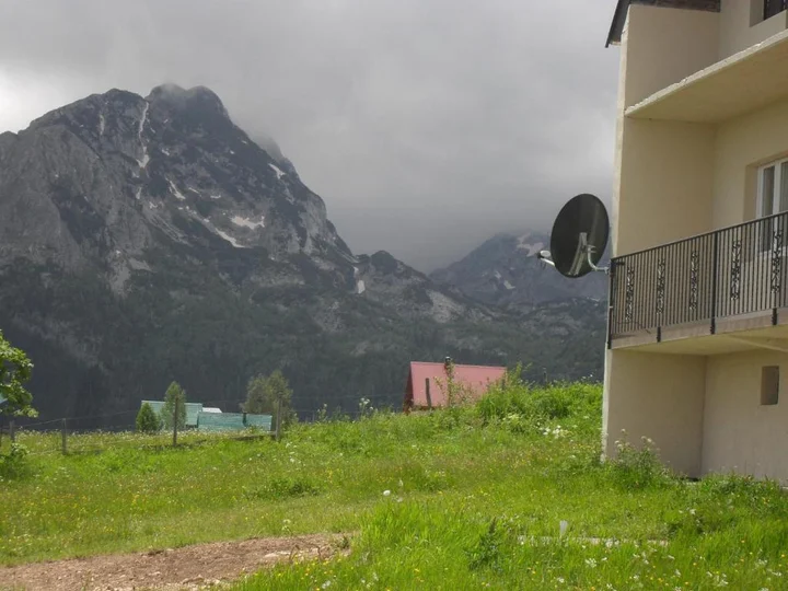 Жабляк: Guest House Baranin Pitomine