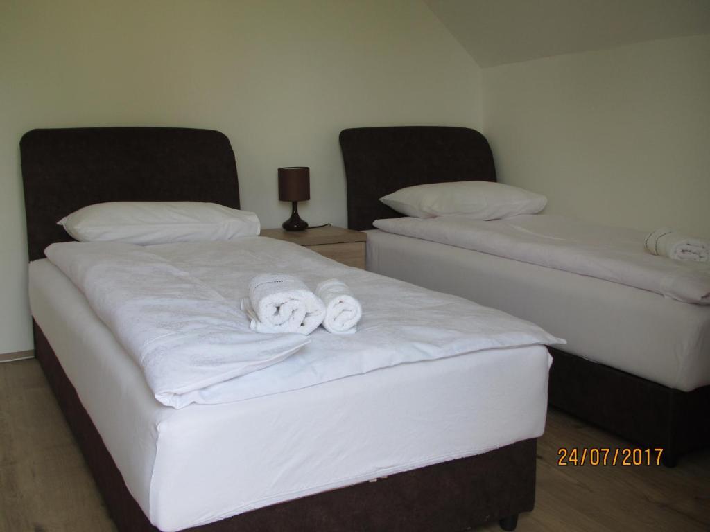 Жабляк: Guest House Baranin Pitomine