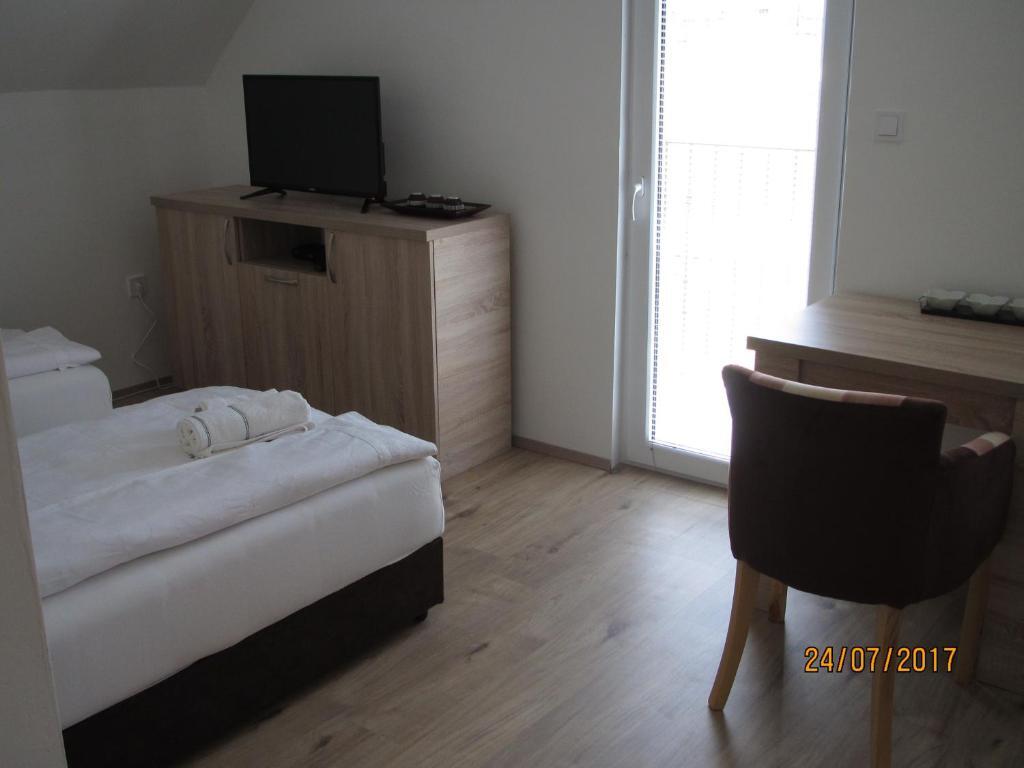 Жабляк: Guest House Baranin Pitomine