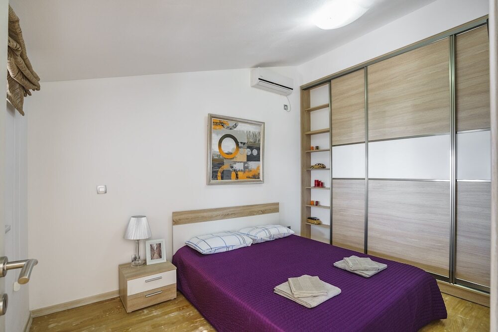 Тиват: Tivat Montenegro