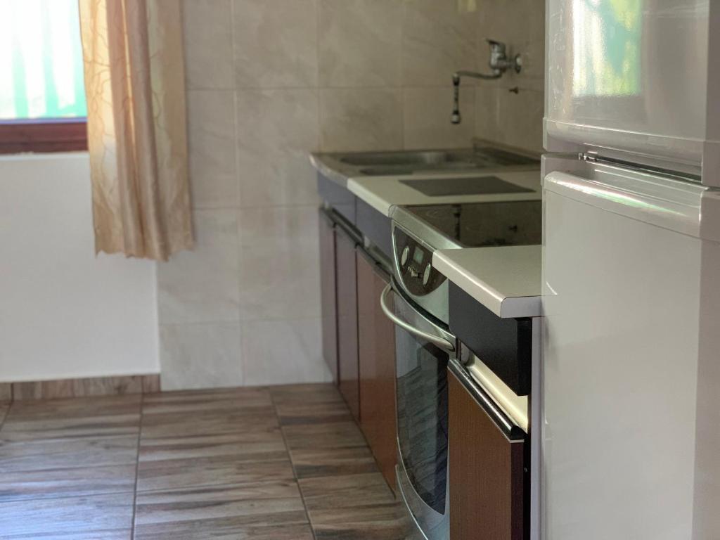 Ульцинь: Holiday Home Bratica