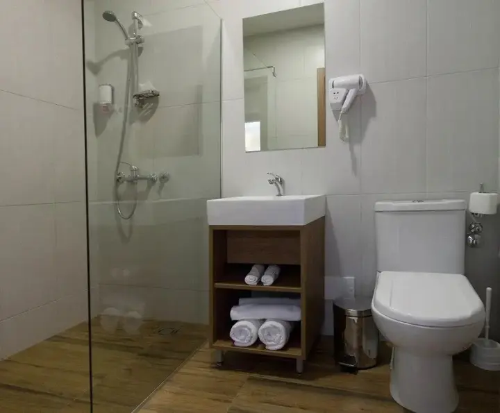 Сутоморе: Niksic Hotel