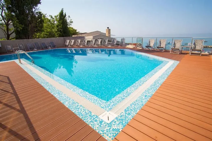 Сутоморе: Niksic Hotel
