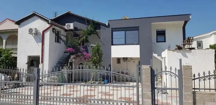 Ульцинь: Guest House Magnolia