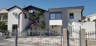 Ульцинь: Guest House Magnolia