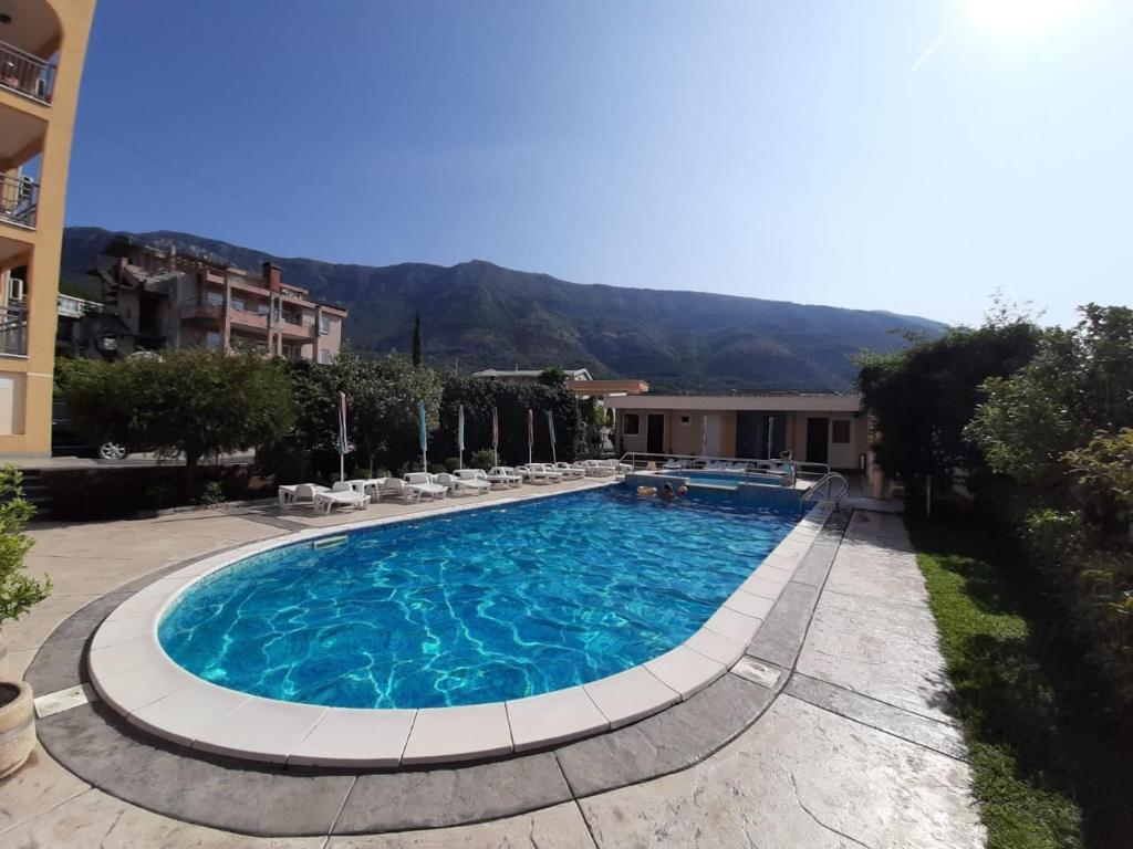 Сутоморе: Villa Laguna