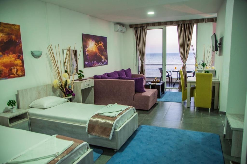 Ульцинь: Hotel Continental Ulcinj