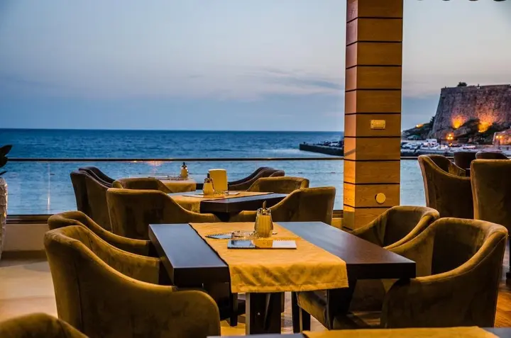 Ульцинь: Hotel Continental Ulcinj