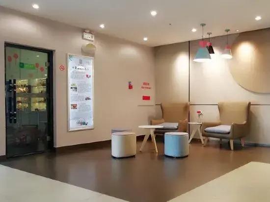 Шэньян: Motel Hotel (Shenyang Wuai Market Xiaonan gas station store)