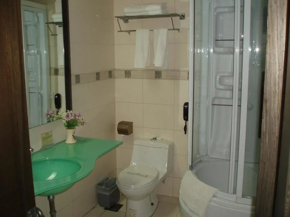 Цзинань: Jinan Mingfeng Hotel - Zhangqiu