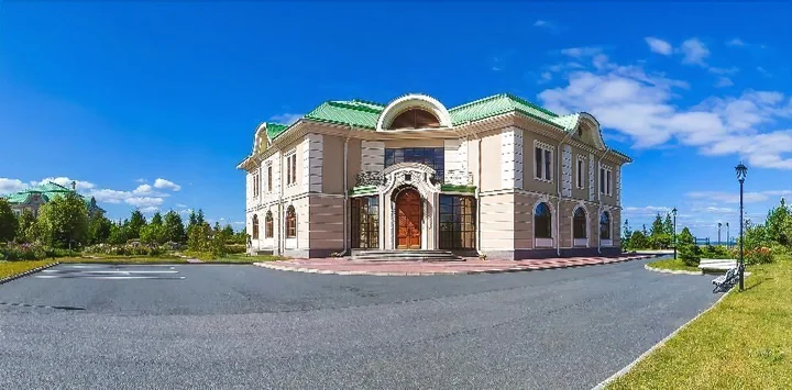 Стрельна: Consular Village