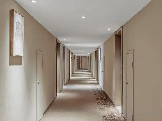 Наньнин: Home Inn·neo (Nanning Qingxiu Wanda Dongge Road Metro Station Branch)