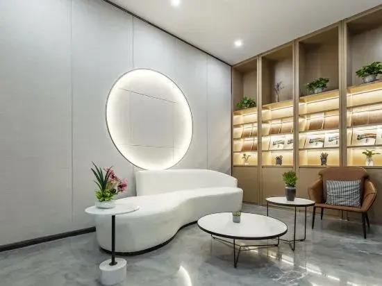 Чжэнчжоу: Zhengzhou Xinyang Lingrui Building Hotel (Provincial People's Hospital Metro Station)