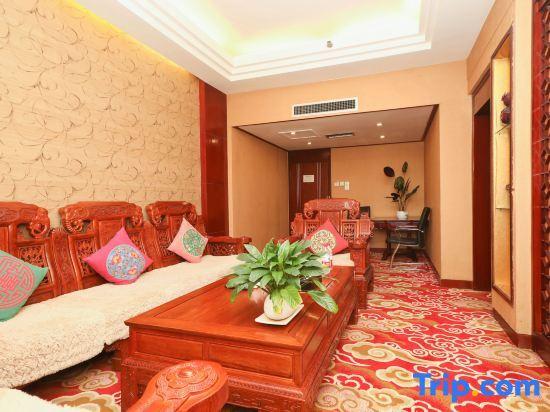 Чжэнчжоу: Zhengzhou Xinyang Lingrui Building Hotel (Provincial People's Hospital Metro Station)