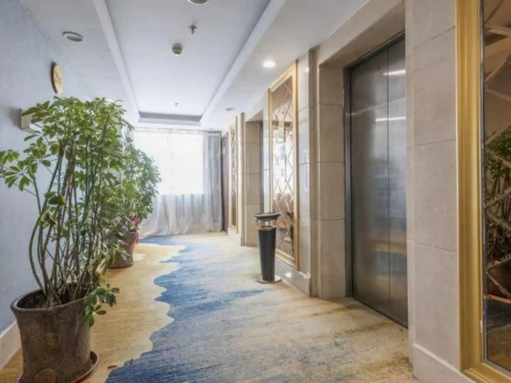 Баодин: Binzhi International Hotel