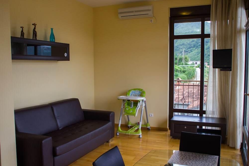 Зеленика: Apartments Ploski
