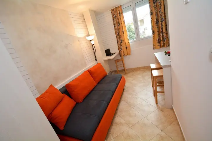 Тиват: Family Tivat Apartments