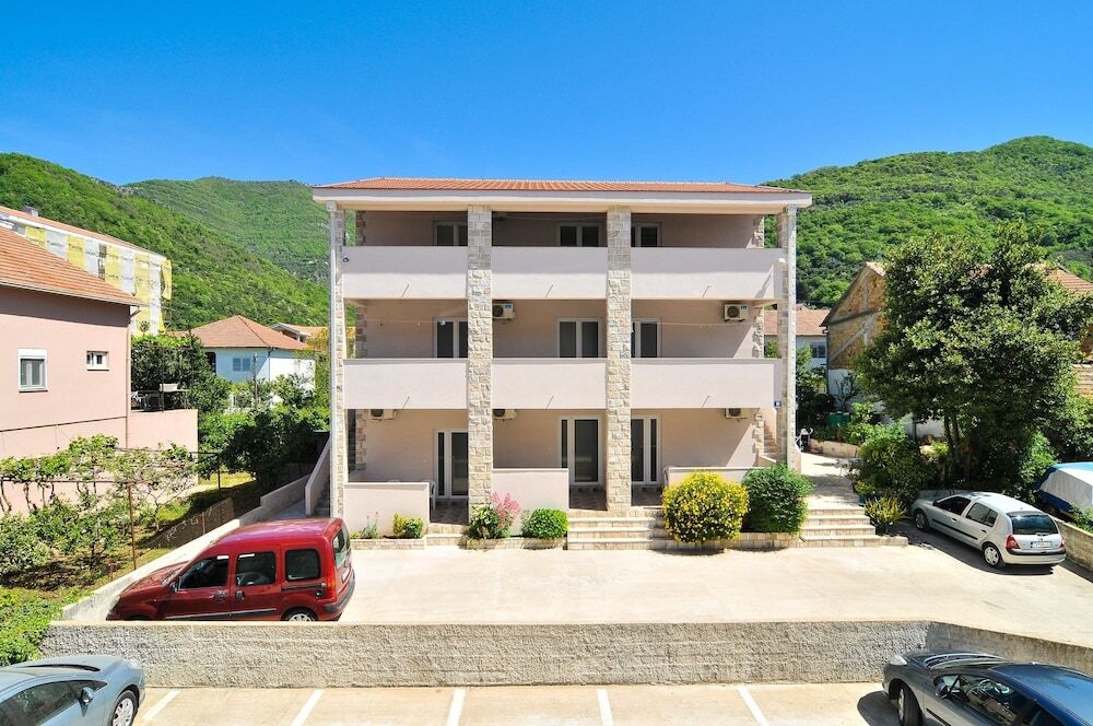 Тиват: Apartments Samardzic