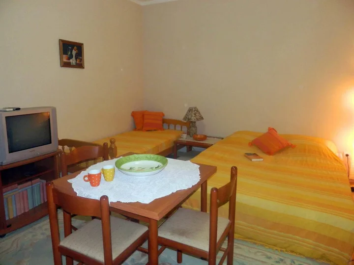 Будва: Apartments Vila Andjela