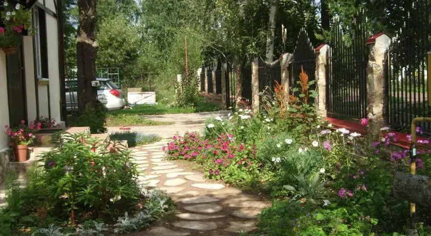 Петергоф: Коттедж Ф&Ф