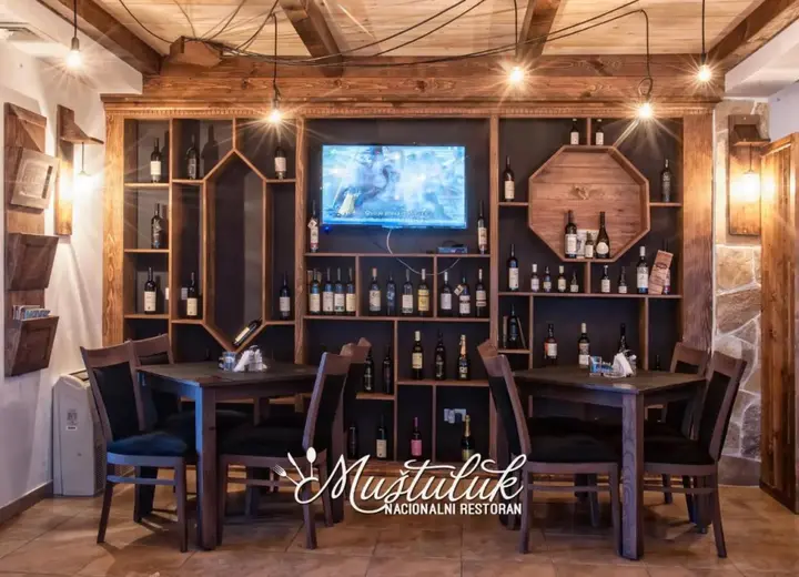 Даниловград: Motel Mustuluk