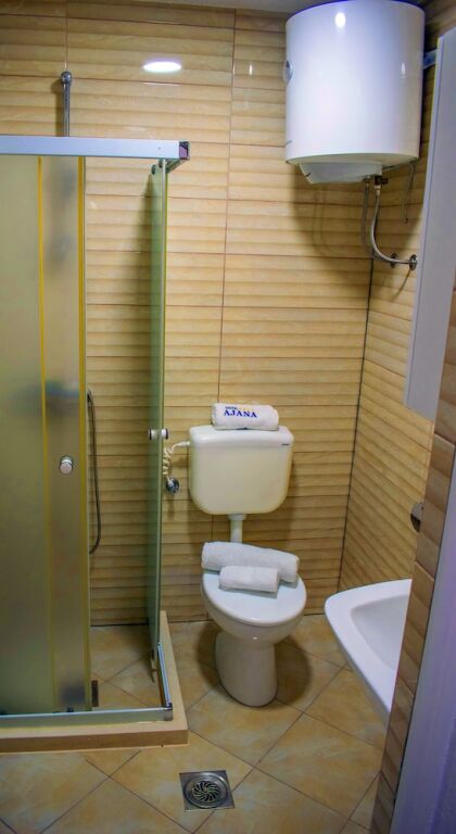 Ульцинь: Hotel Ajana