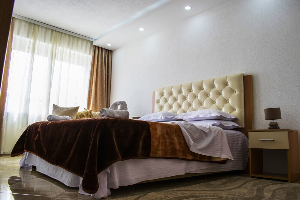 Ульцинь: Hotel Ajana