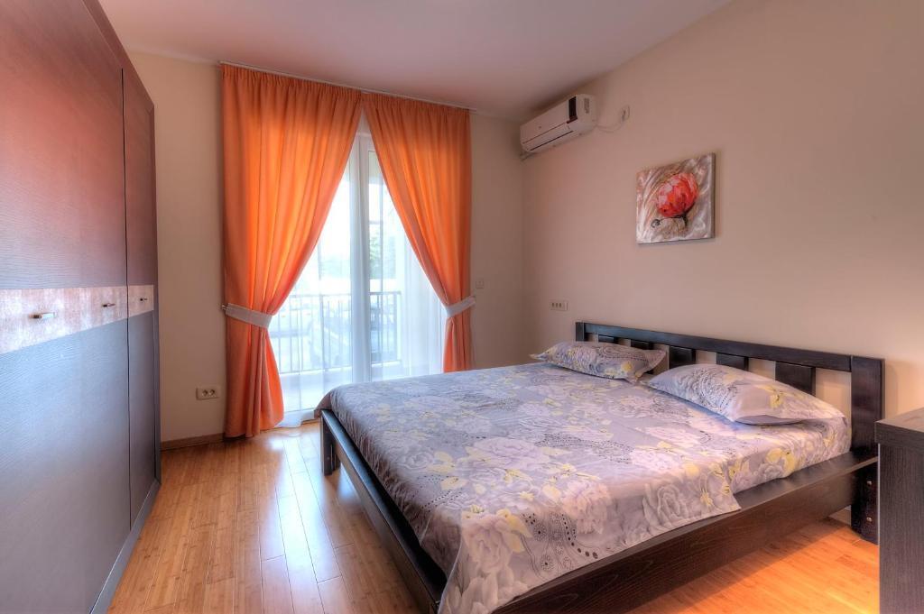 Тиват: Apartments Nirgilija