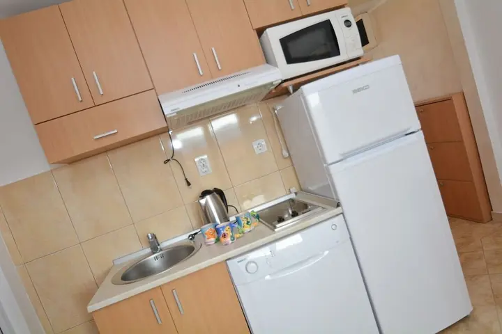 Тиват: Family Apartments