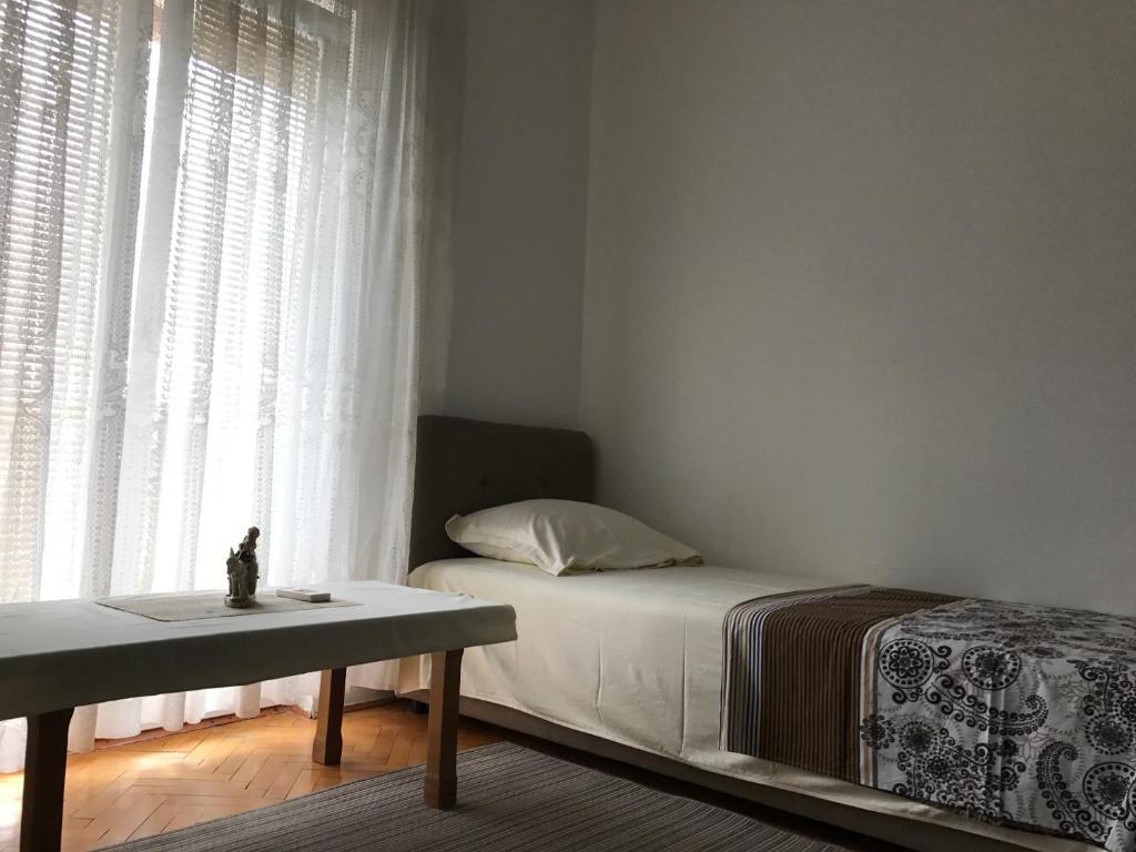 Тиват: Apartments Pavićević