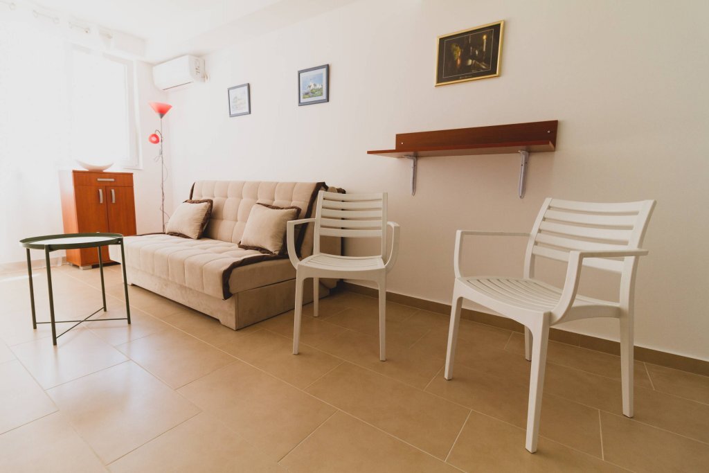 Будва: Studio Krug Apartments
