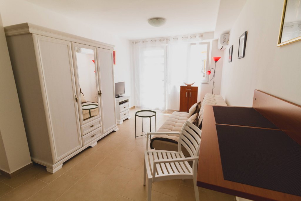 Будва: Studio Krug Apartments