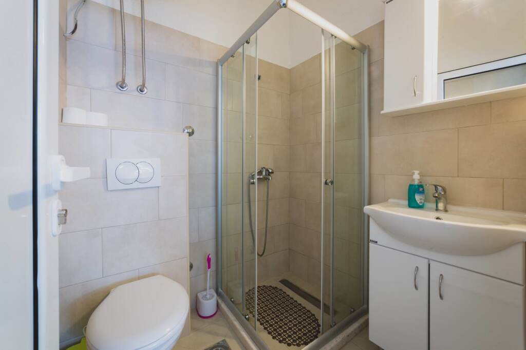 Будва: Apartments Villa Ana