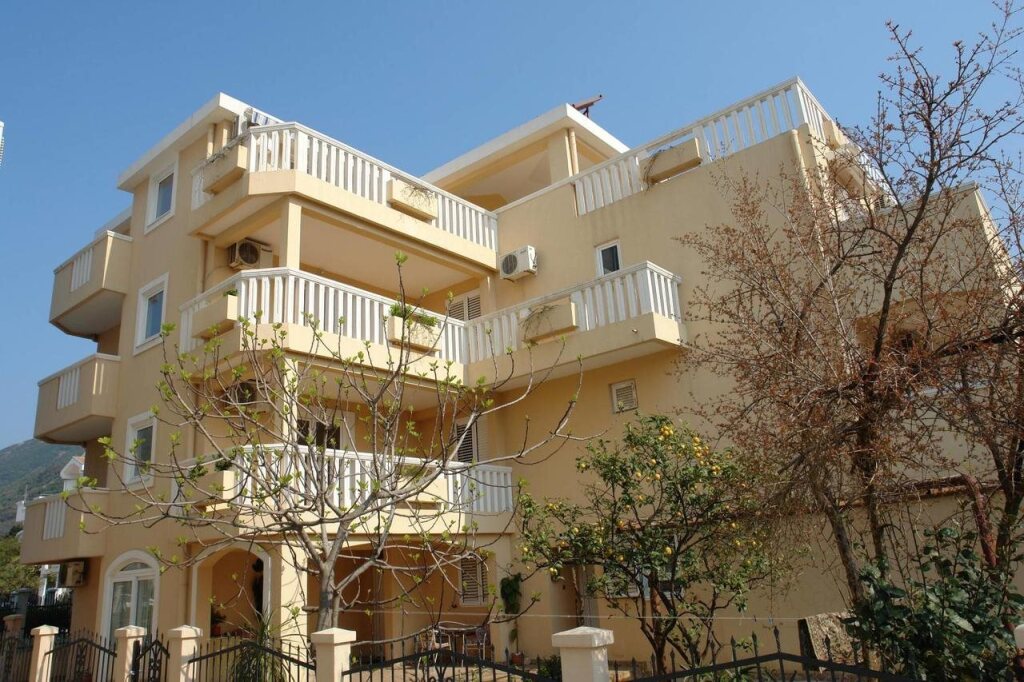 Будва: Apartment Vila Maslovar