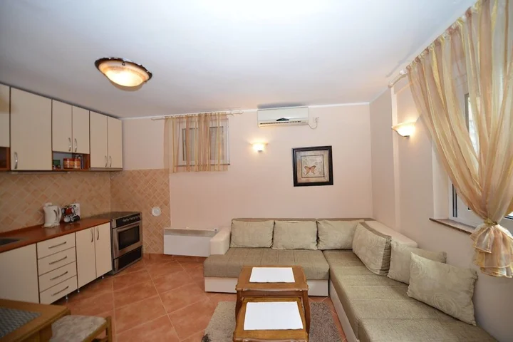 Доброта: Apartments M&T