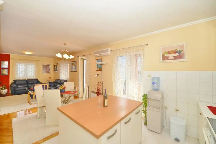 Доброта: Apartments M&T