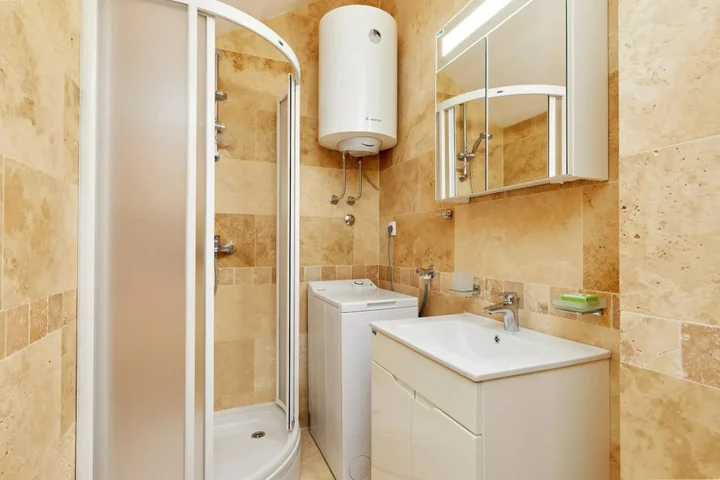 Тиват: Apartments 42 North