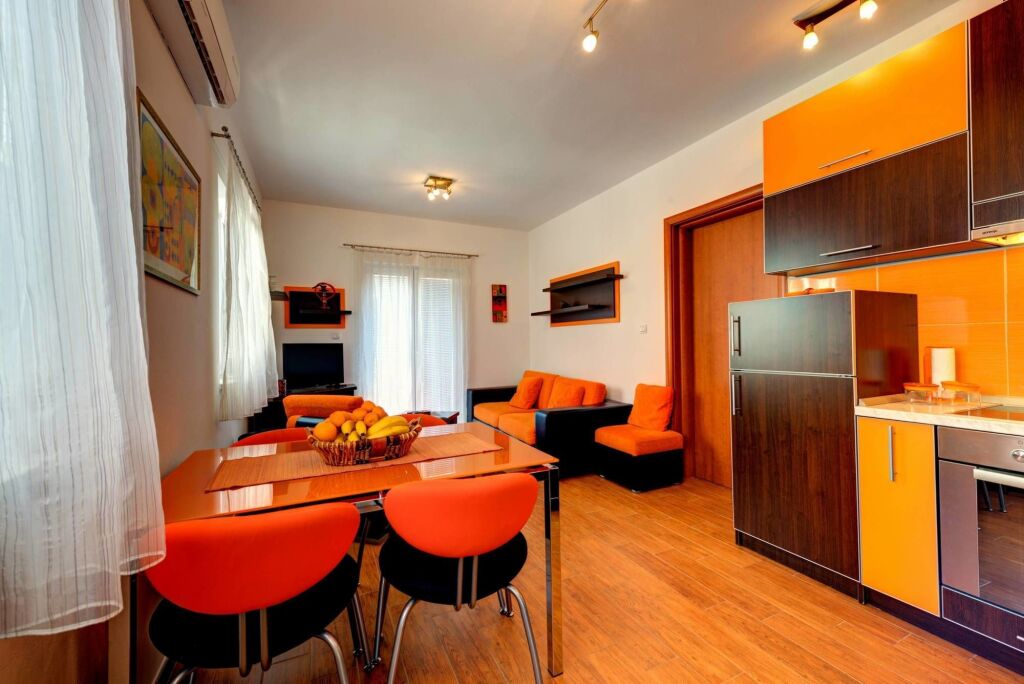 Тиват: Apartments 42 North