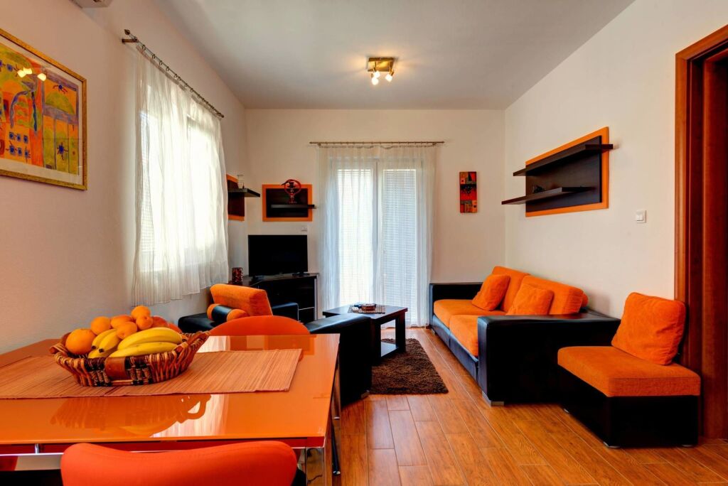 Тиват: Apartments 42 North