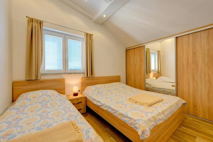 Тиват: Apartments 42 North