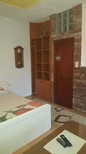 Сутоморе: Apartments Vlahovic